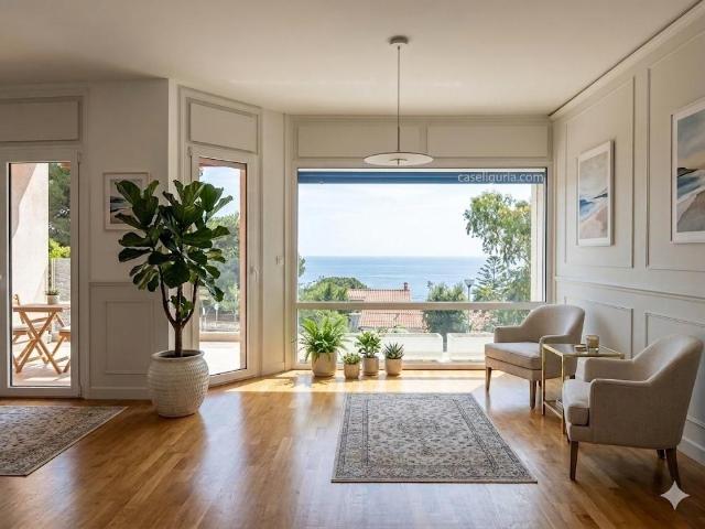 Vendesi trilocale a Sanremo via padre semeria