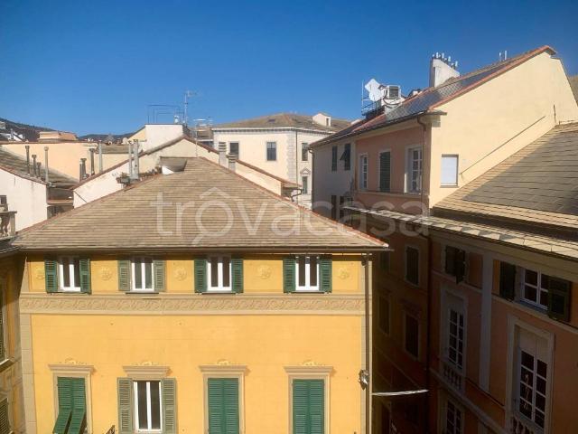 Vendesi trilocale a Savona via Ambrogio Aonzo, 6