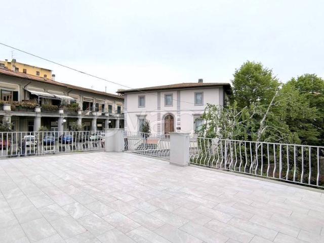 Vendesi trilocale a Signa