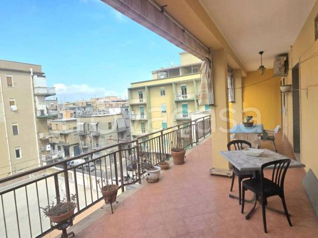 Vendesi trilocale a Siracusa viale Zecchino, Tica Zecchino