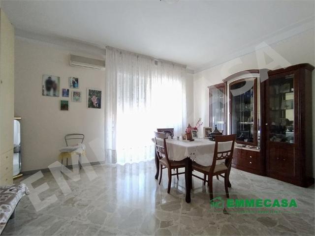 Vendesi trilocale a Valenzano