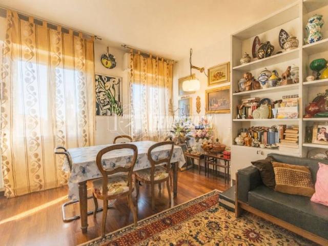 Vendesi trilocale ad Abbiategrasso viale a. Manzoni 58