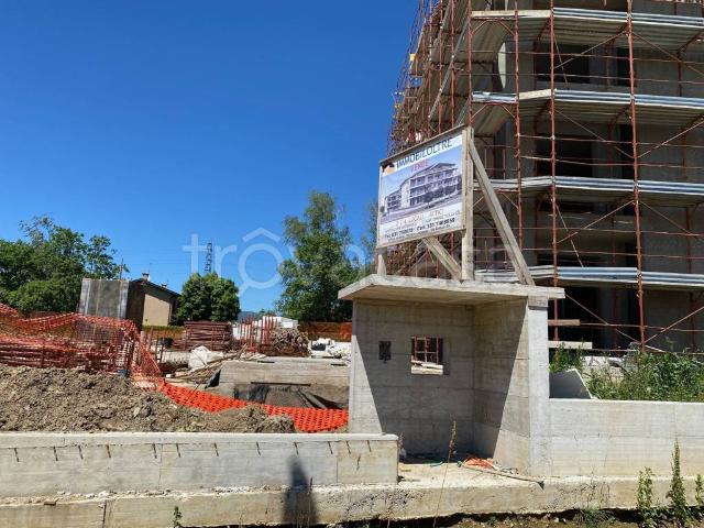 Vendesi trilocale ad Arosio via dei Prati, 1