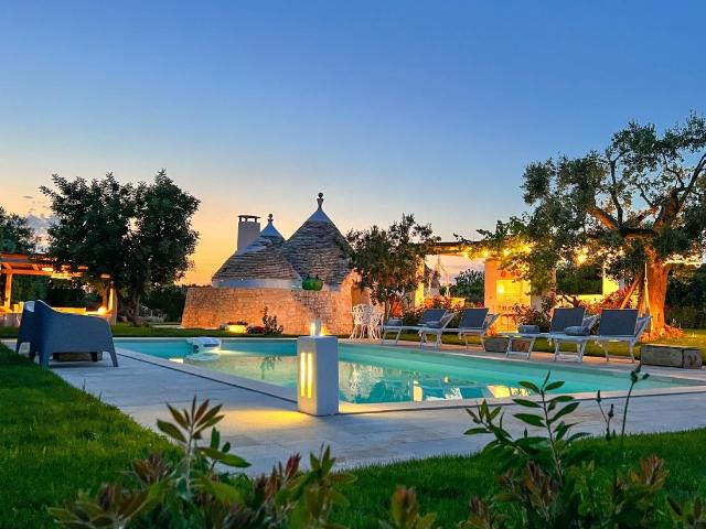 Vendesi trulli con piscina in agro di Castellana 80m² Castellana Grotte
