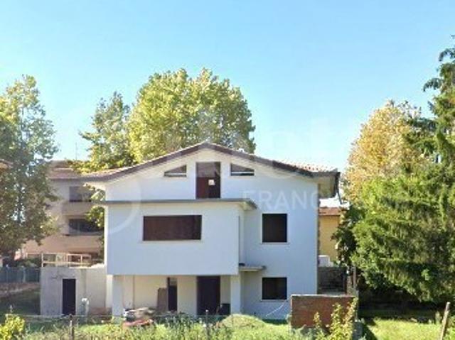 Vendesi villa a San Miniato