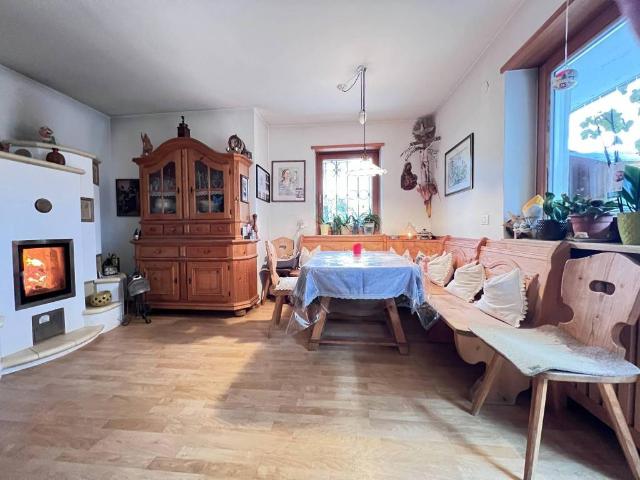 Vendesi villa a schiera a Marlengo via Peter Mitterhofer, 9