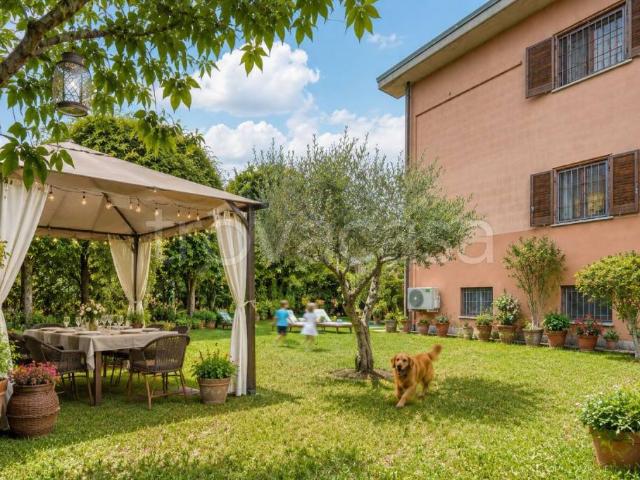 Vendesi villa a schiera a Mediglia via Don Luigi Sturzo, 8, Robbiano