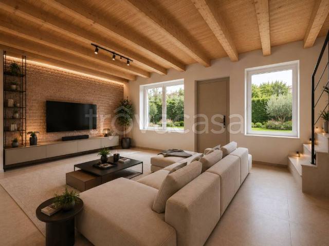 Vendesi villa a schiera a Mira, Mira Taglio