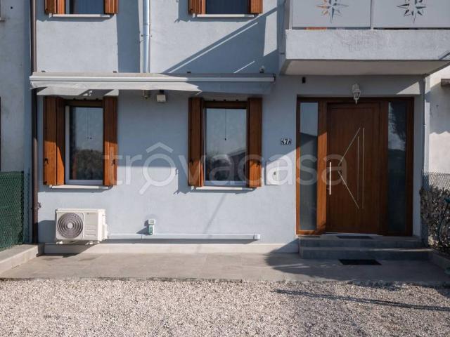 Vendesi villa a schiera a Mirano via Accoppè Fratte, 4, Zianigo