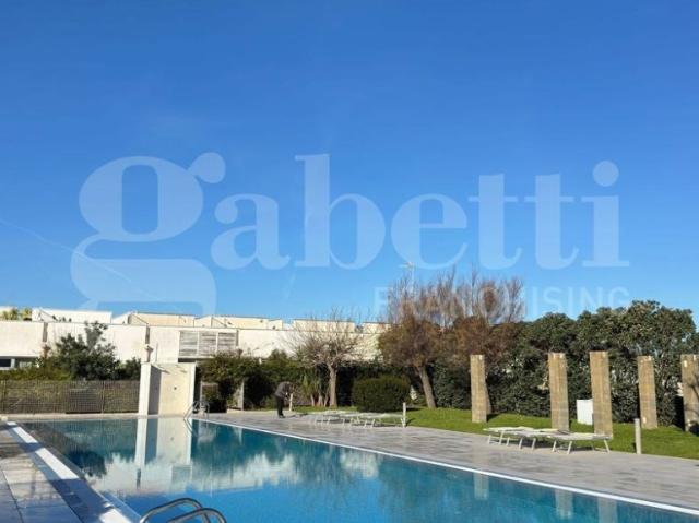 Vendesi villa a schiera a Bari