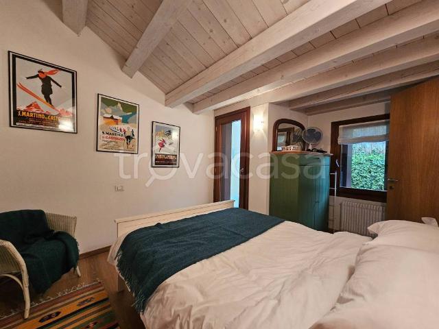 Vendesi villa a schiera a Belluno