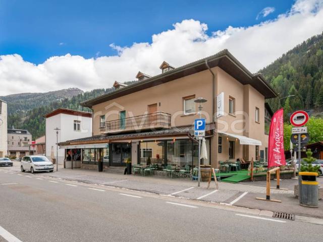 Vendesi villa a schiera a Brennero via s. Valentino, 19