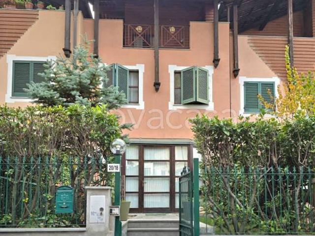 Vendesi villa a schiera a Castiglione Torinese via della Fornace, 20/18