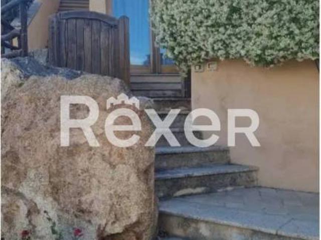Vendesi villa a schiera a Loiri Porto San Paolo via Case Sparse