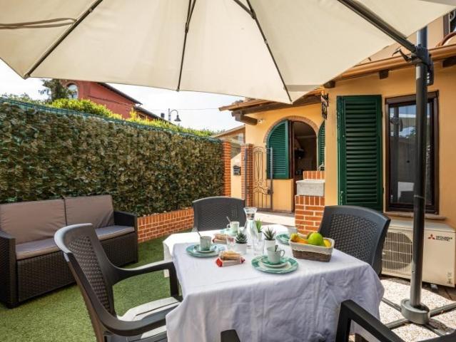 Vendesi villa a schiera a Palaia