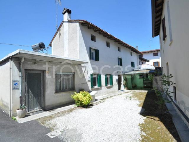 Vendesi villa a schiera a Porpetto
