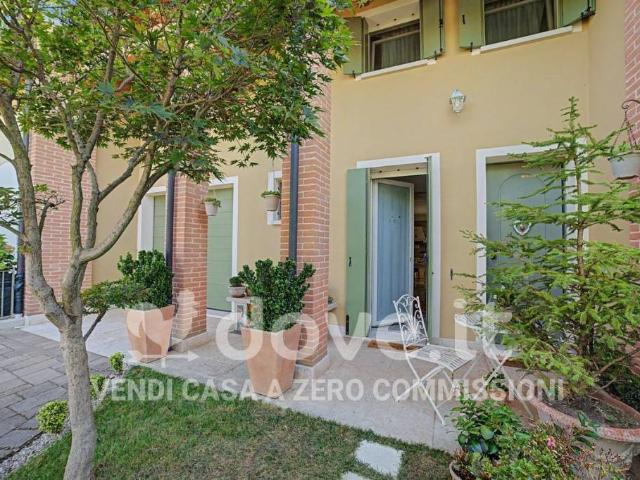 Vendesi villa a schiera a San Martino di Lupari via Monte Grappa, 12