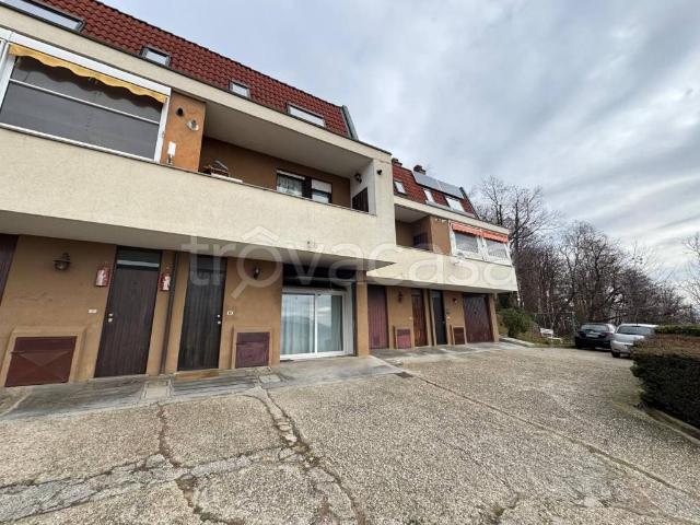 Vendesi villa a schiera a Valgioie