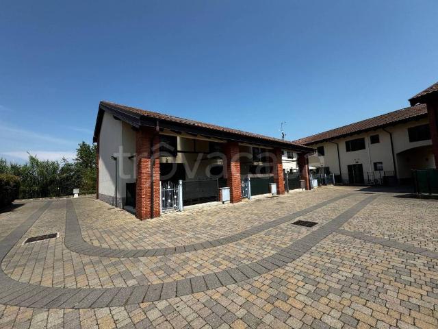 Vendesi villa a schiera a Villanova del Sillaro via della Vittoria, 2