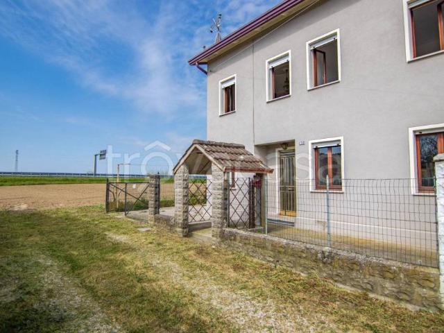 Vendesi villa bifamiliare a Campolongo Maggiore via Alto Adige, 158