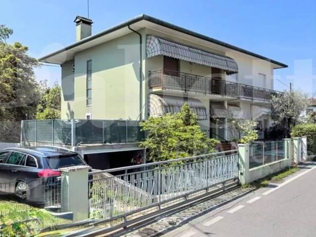 Vendesi villa bifamiliare a Castelfranco Veneto via per san florian, snc