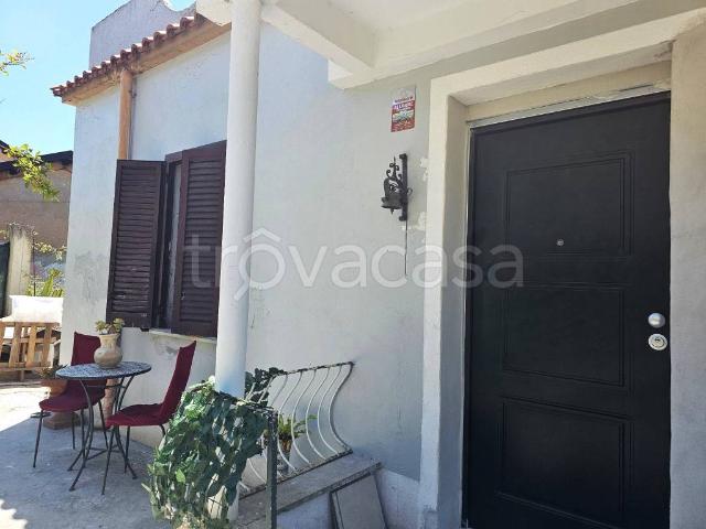 Vendesi villa bifamiliare a Latina via Franco Faggiana, 2404, Borgo Isonzo