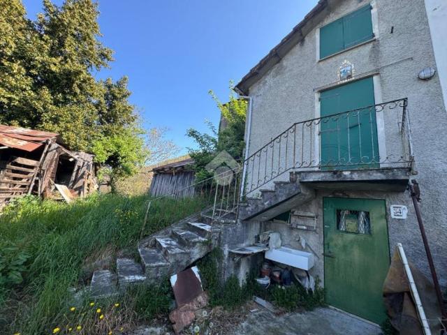 Vendesi villa bifamiliare a Serra Riccò via Tomaso Cassissa, 34, Pedemonte