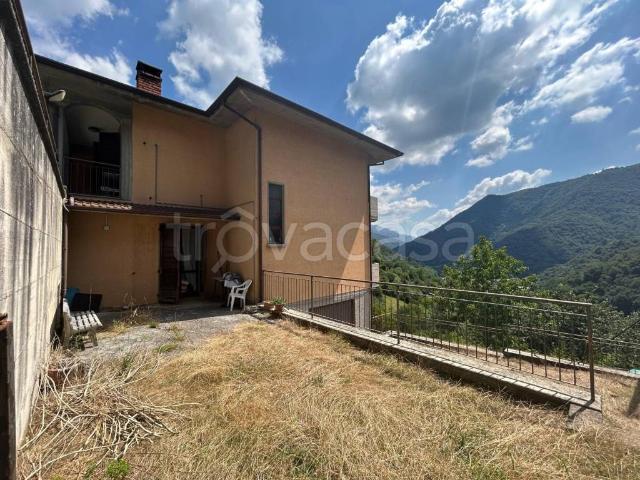 Vendesi villa bifamiliare a Polaveno via Belleboni, Gombio