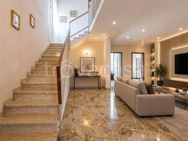 Vendesi villa bifamiliare a Padova, Voltabarozzo