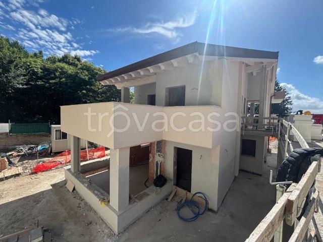Vendesi villa bifamiliare a Rocca di Papa via delle Barozze