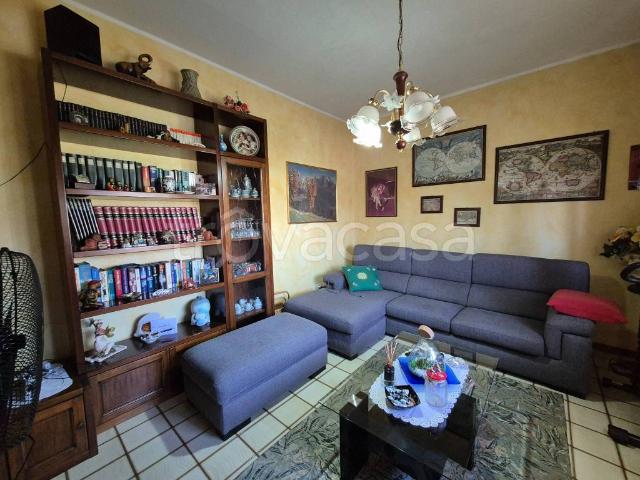 Vendesi villa bifamiliare a Rosolina via Venezia, 15