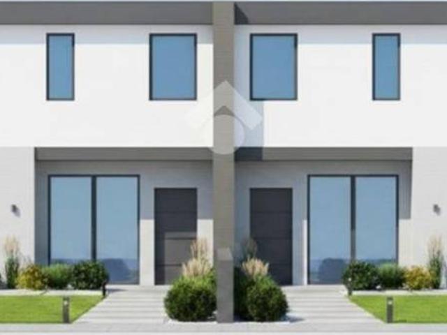 Vendesi villa bifamiliare a Vailate via del perdono