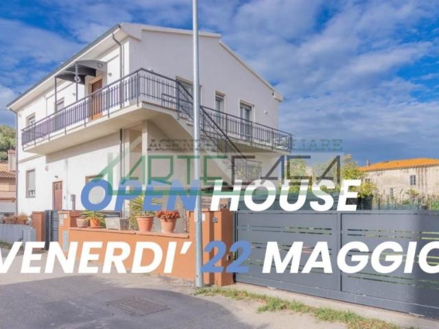 Vendesi villa bifamiliare a Vicopisano via a. Grandi, San Giovanni Alla Vena