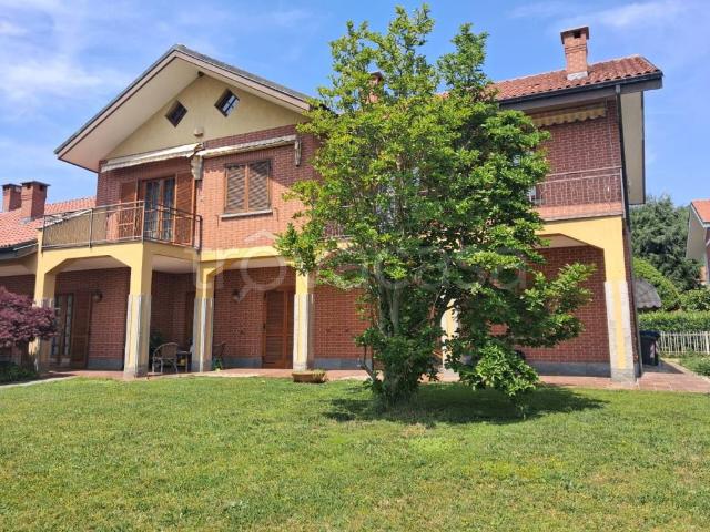 Vendesi villa bifamiliare a Villarbasse via Fratelli Vitrani, 20