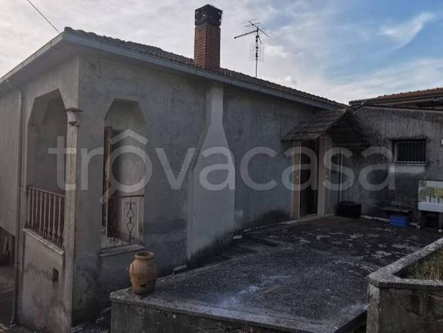 Vendesi villa bifamiliare ad Anagni