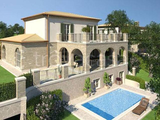 Vendesi villa singola a Tortoreto via Panoramica, Tortoreto Lido