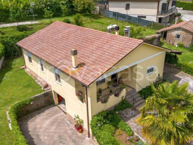 Vendesi villa singola a Valmontone