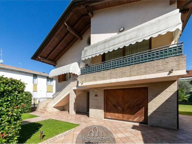 Vendesi villa singola a Venezia, Campalto