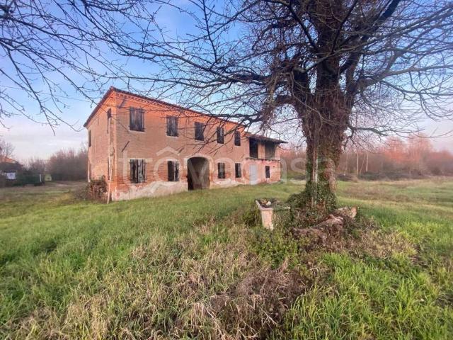 Vendesi villa singola a Venezia via Altinia, 231, Dese