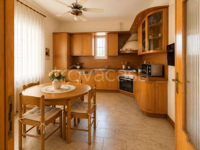 Vendesi villa singola a Vicenza via Carlo Borgo, Bertesinella Ca' Balbi