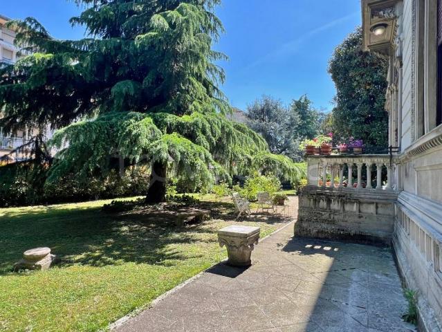Vendesi villa singola a Vicenza via Legione Antonini, Santa Bertilla Mercato Nuovo