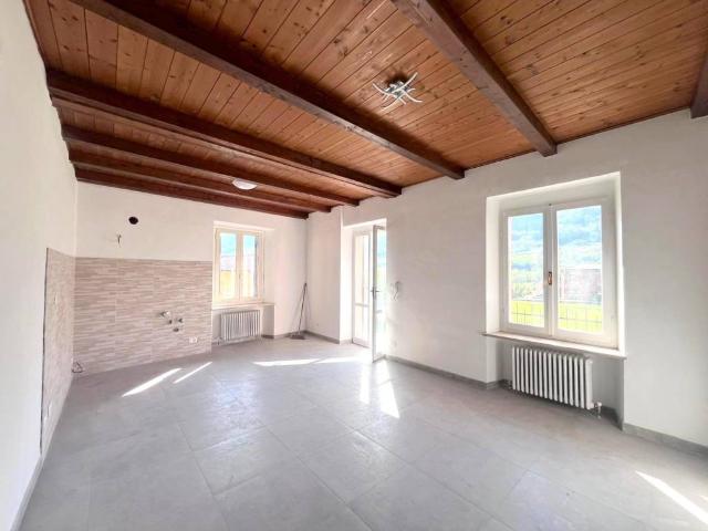 Vendesi villa singola a Villar Perosa via Azzario, 19/c