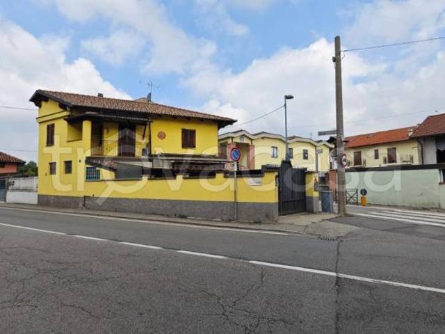 Vendesi villa singola a Volpiano