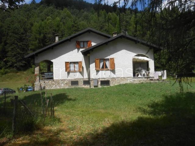 Vendesi villa singola a Bobbio