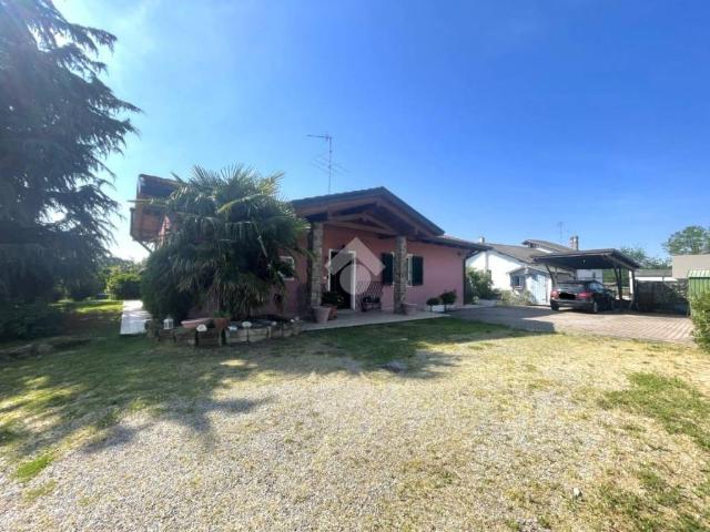 Vendesi villa singola a Boca via Don Luigi Zanetta, 16