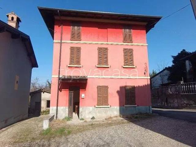 Vendesi villa singola a Broni viale Antonio Gramsci