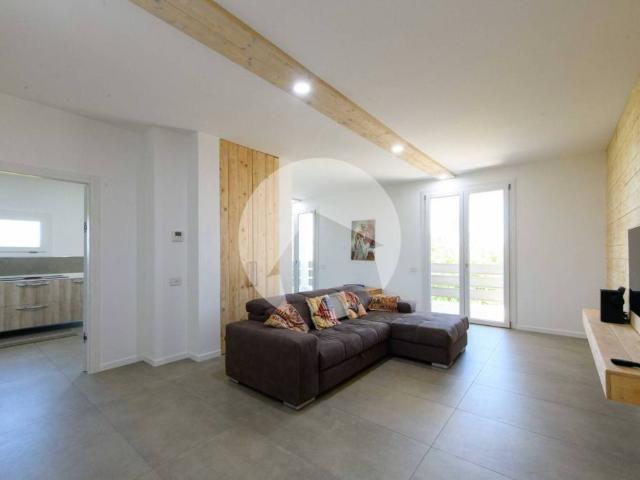 Vendesi villa singola a Canossa via Roncaglio Verlano, 27