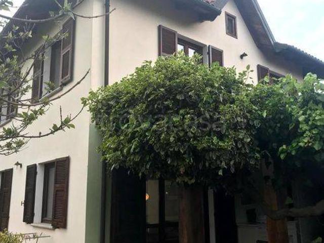 Vendesi villa singola a Cairo Montenotte strada Sant'Anna