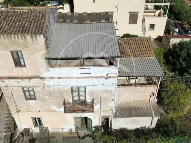 Vendesi villa singola a Casteldaccia via Enrico Alliata, 72