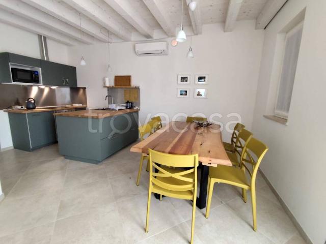Vendesi villa singola a Castelfiorentino